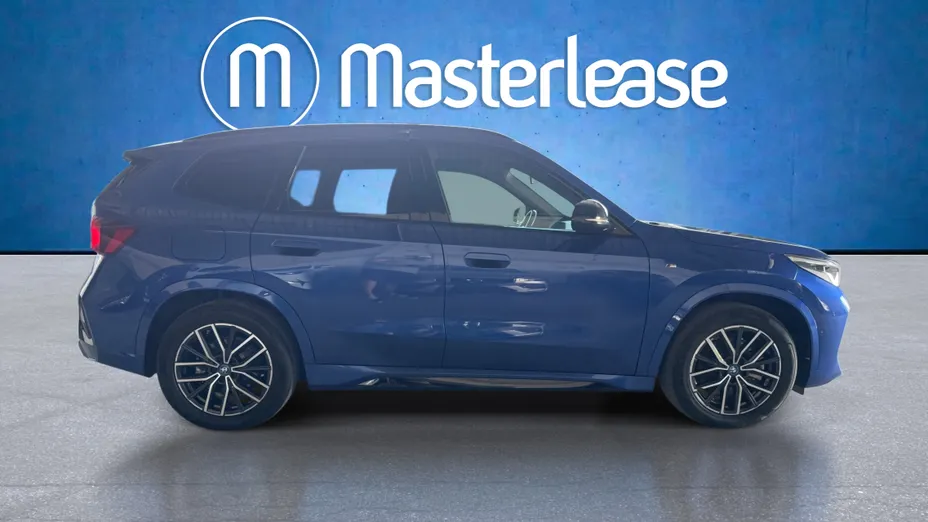 BMW iX1 iX1 xDrive30 66.5kWh M Sport