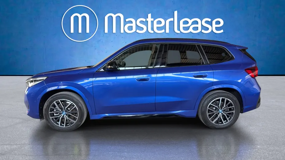 BMW iX1 iX1 xDrive30 66.5kWh M Sport