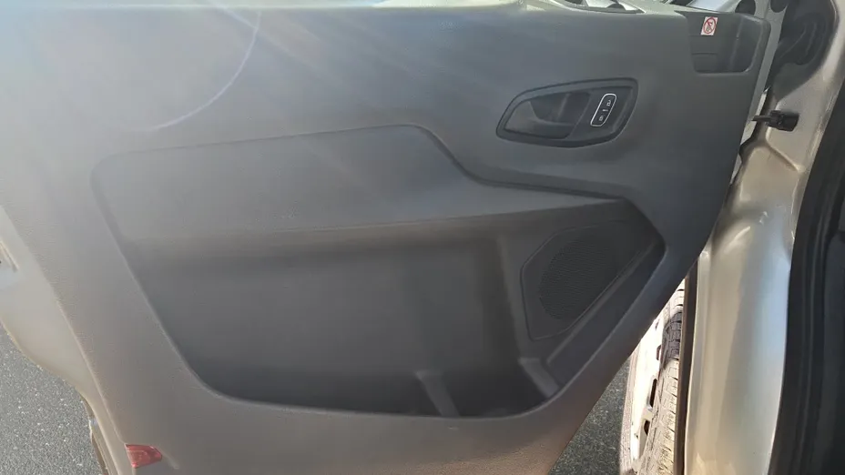 FORD Transit E-Transit 350 L3H2 RWD Trend