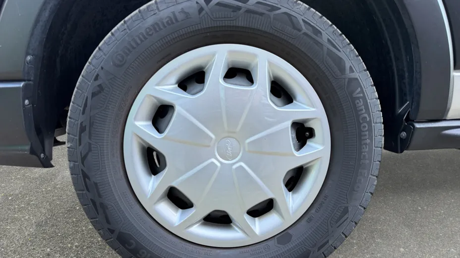FORD Transit E-Transit 350 L3H2 RWD Trend