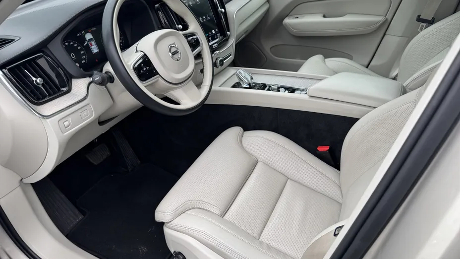 VOLVO XC60 XC60 B5 B AWD Inscription aut