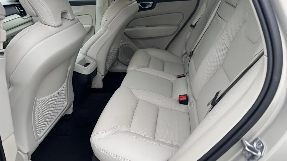 VOLVO XC60 XC60 B5 B AWD Inscription aut