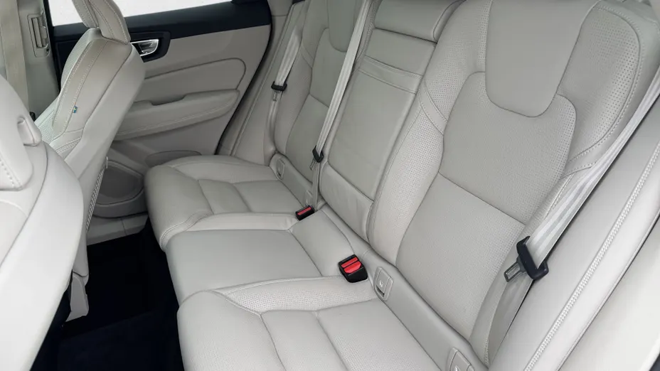 VOLVO XC60 XC60 B5 B AWD Inscription aut