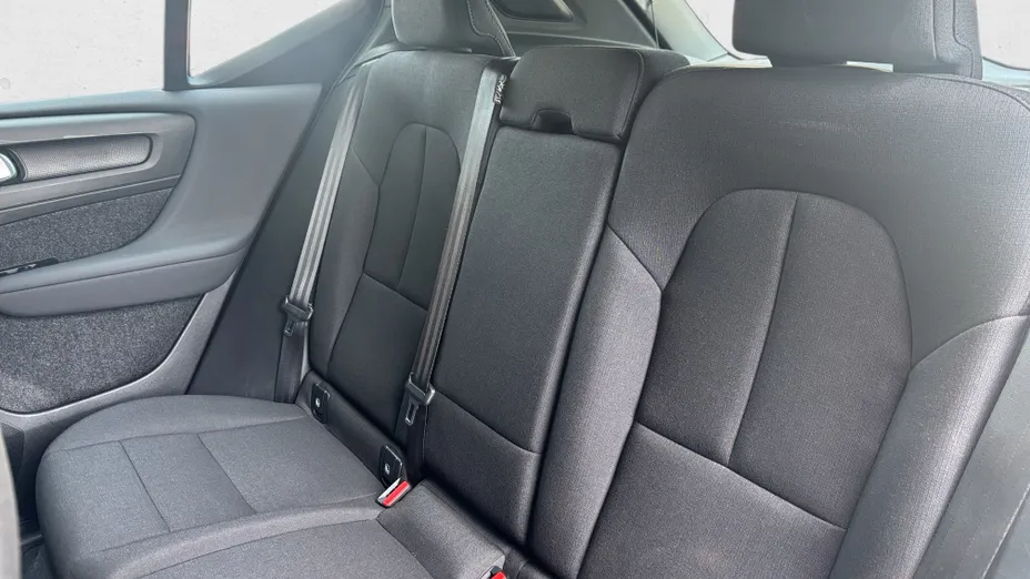 VOLVO XC40 XC40 B3 Essential aut