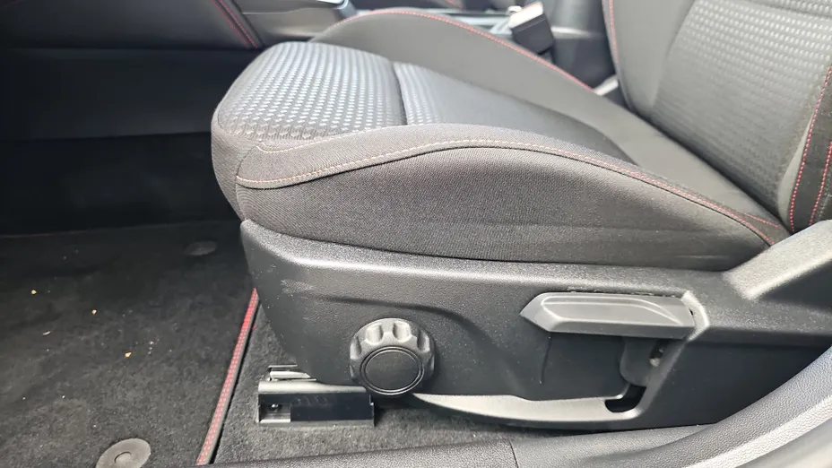 FORD Focus Focus 1.0 EcoBoost mHEV ST-Line X aut