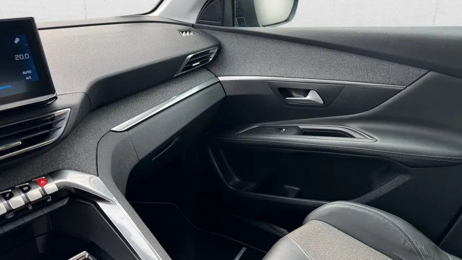 PEUGEOT 3008 3008 1.5 BlueHDi Allure Pack S&S EAT8