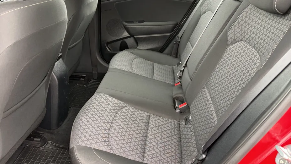KIA Cee'd Ceed 1.6 CRDi SCR M