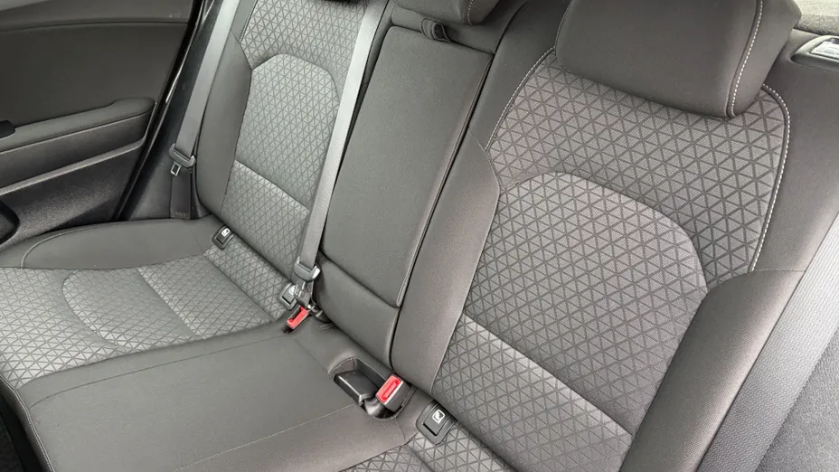 KIA Cee'd Ceed 1.6 CRDi SCR M