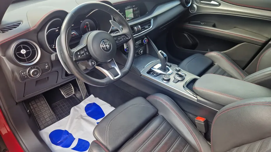 ALFA ROMEO Stelvio Stelvio 2.0 Turbo Tributo Italiano Q4 aut