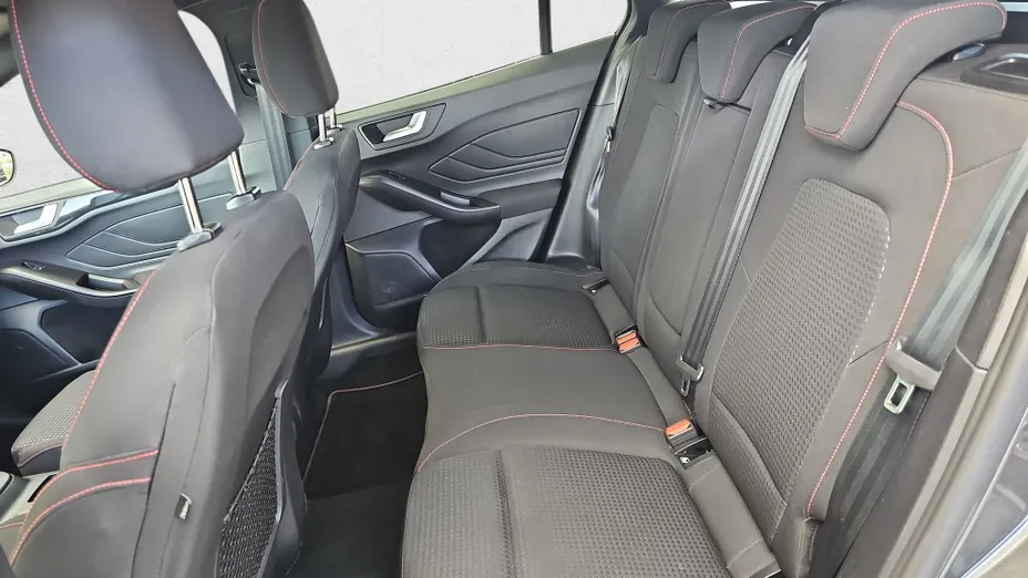 FORD Focus Focus 1.0 EcoBoost mHEV ST-Line X aut