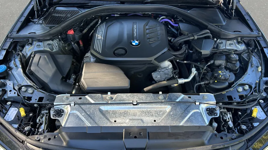 BMW Seria 3 318d mHEV M Sport aut