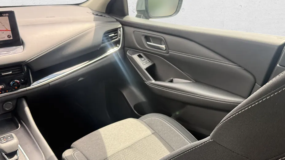 NISSAN Qashqai Qashqai 1.3 DIG-T mHEV N-Connecta Xtronic