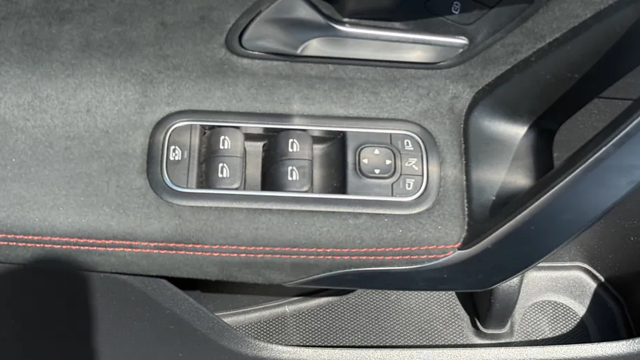 MERCEDES-BENZ CLA CLA 200 mHEV AMG Line 7G-DCT