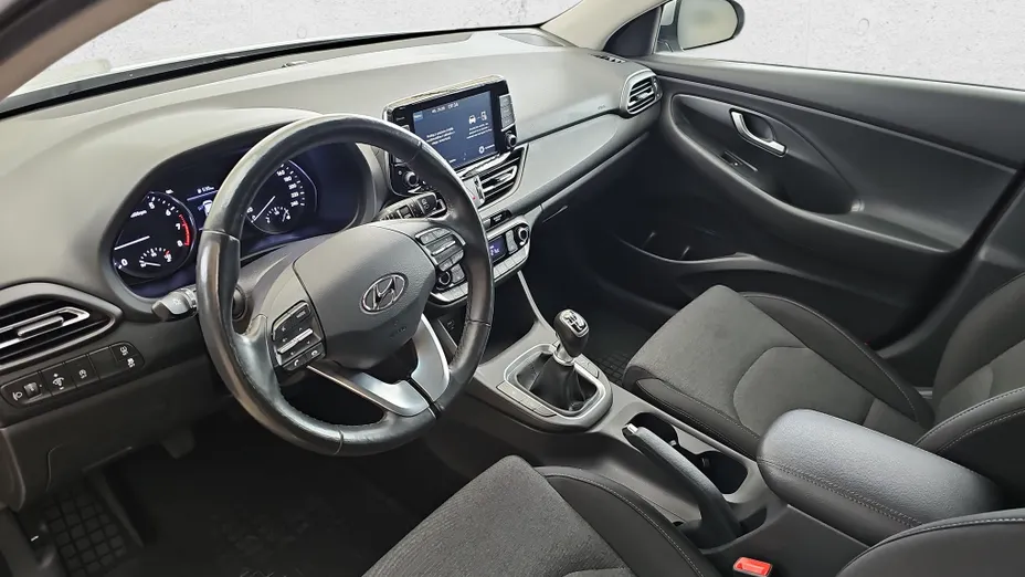 HYUNDAI i30 i30 1.5 DPI Smart