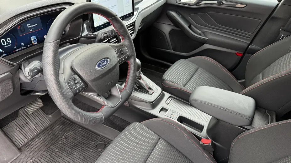 FORD Focus Focus 1.0 EcoBoost mHEV ST-Line X aut