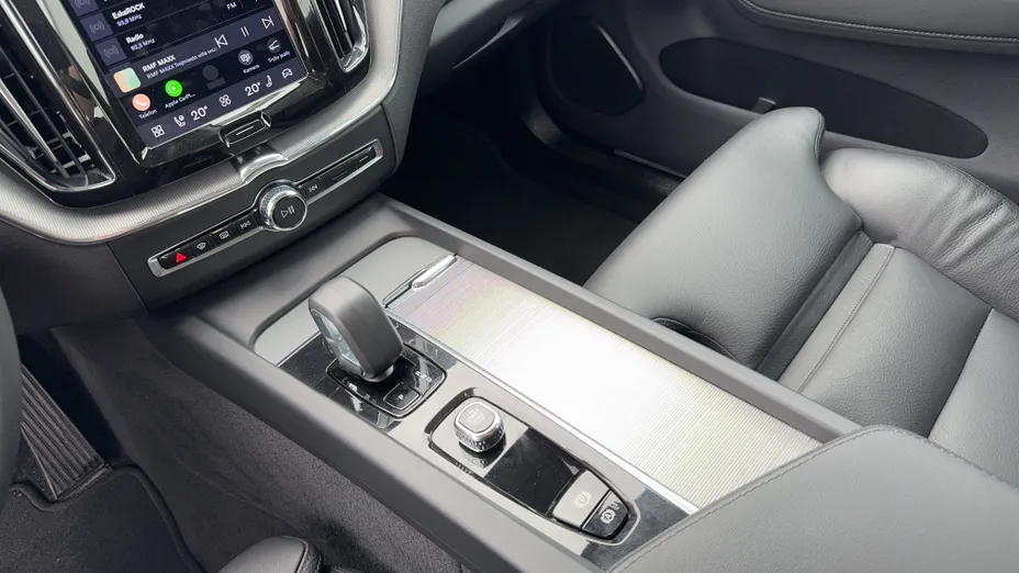VOLVO XC60 XC60 B4 B Plus Bright aut