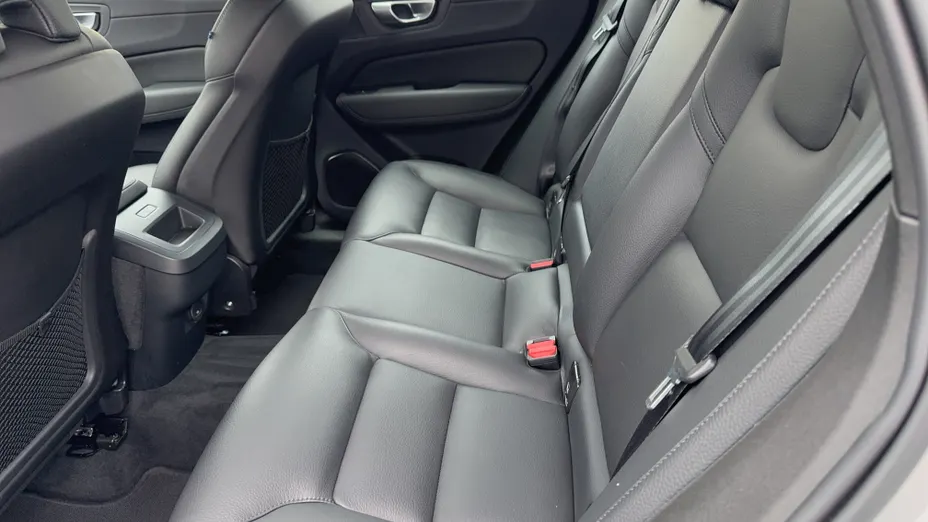 VOLVO XC60 XC60 B4 B Plus Bright aut