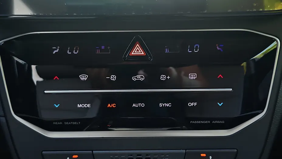 KGM / SSANGYONG Tivoli Tivoli 1.5 T-GDI Adventure aut Nowy