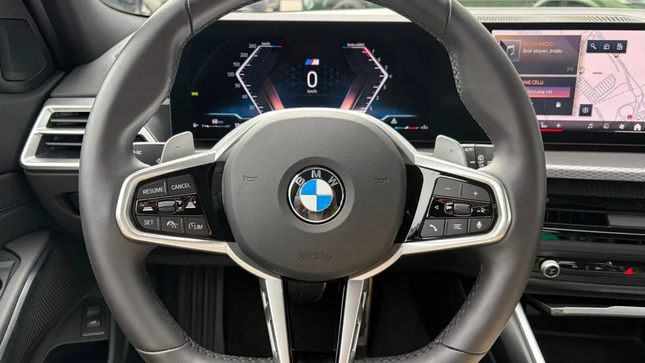 BMW Seria 3 330i xDrive M Sport aut