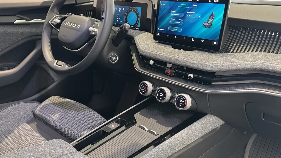 SKODA Superb Superb 1.5 TSI mHEV Selection DSG
