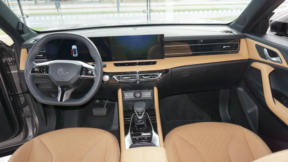 MG HS HS 1.5 T-GDI Excite DCT