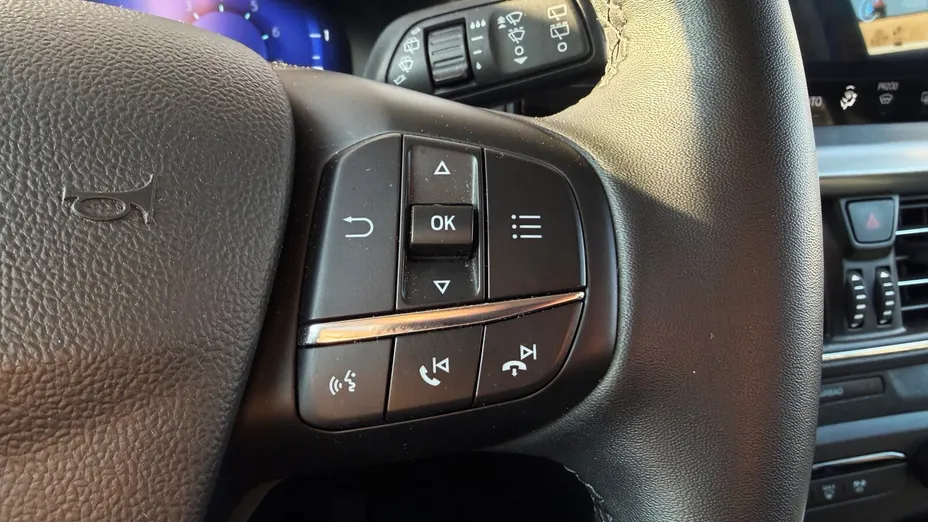 FORD Focus Focus 1.0 EcoBoost mHEV Titanium X aut