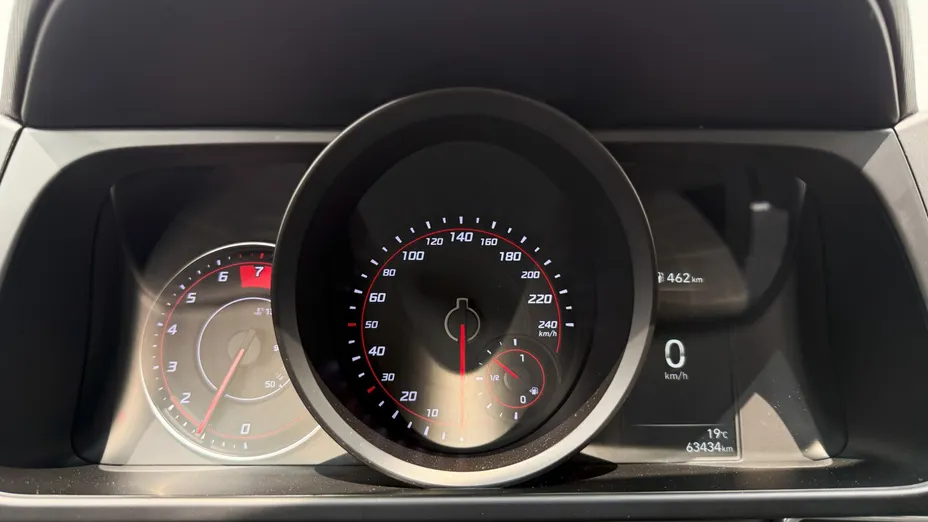 HYUNDAI Elantra Elantra 1.6 Modern CVT