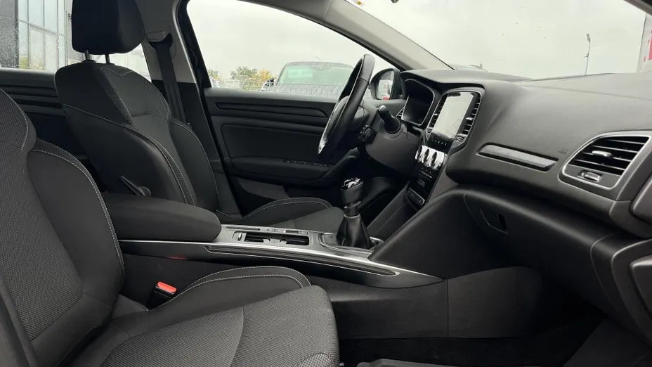 RENAULT Megane Megane 1.3 TCe Zen