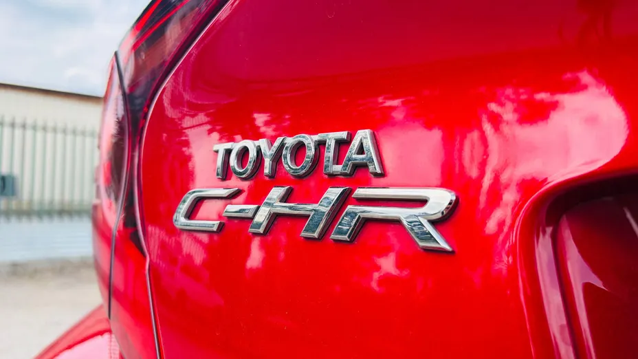 TOYOTA C-HR C-HR 2.0 Hybrid GR Sport