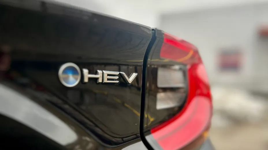 TOYOTA Yaris Yaris Hybrid 1.5 GR Sport