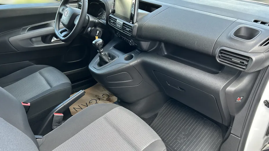 TOYOTA Proace City Verso Proace City Verso 1.2 D-4T Business