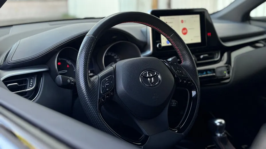 TOYOTA C-HR C-HR 2.0 Hybrid GR Sport