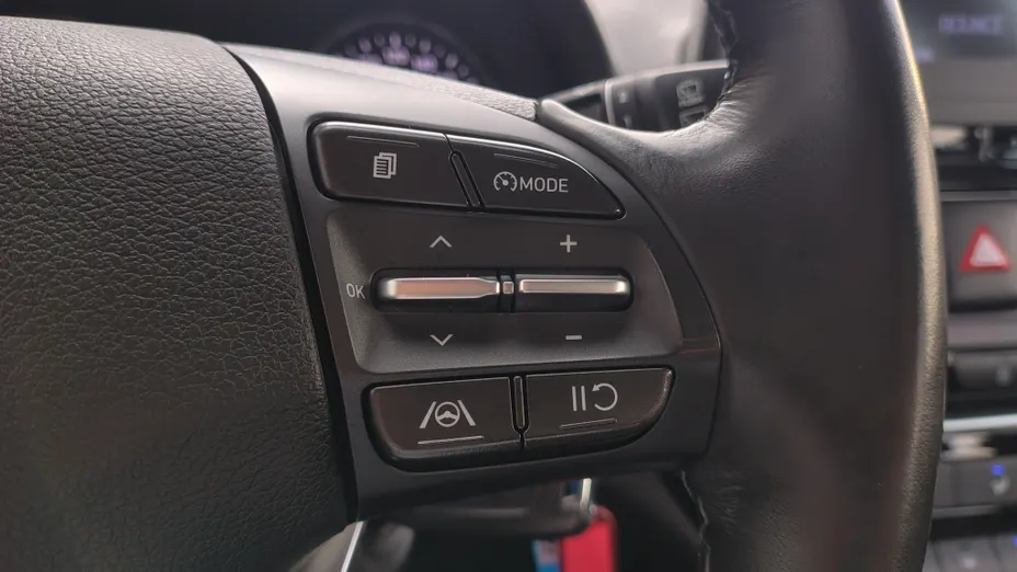 HYUNDAI i30 i30 1.5 DPI Classic +