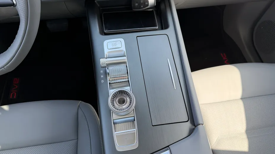 BAIC BJ30 BJ30e 1.5T DHT 4x4 HEV Comfort Nowy