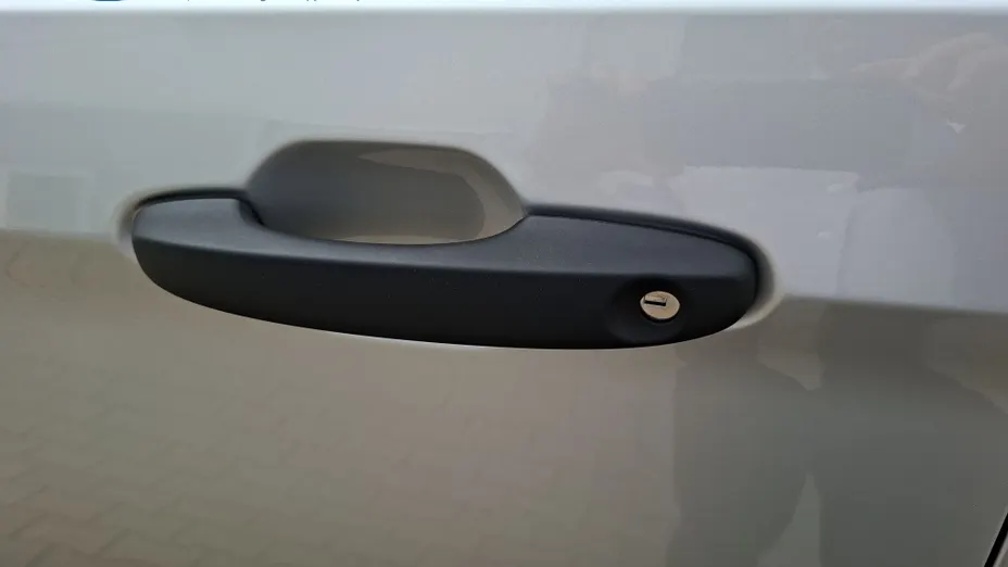 FORD Transit Custom Transit Custom Kombi EV 340 L2H1 Trend M1