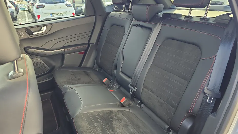 FORD Kuga Kuga 2.5 FHEV FWD Graphite Tech Edition e-CVT