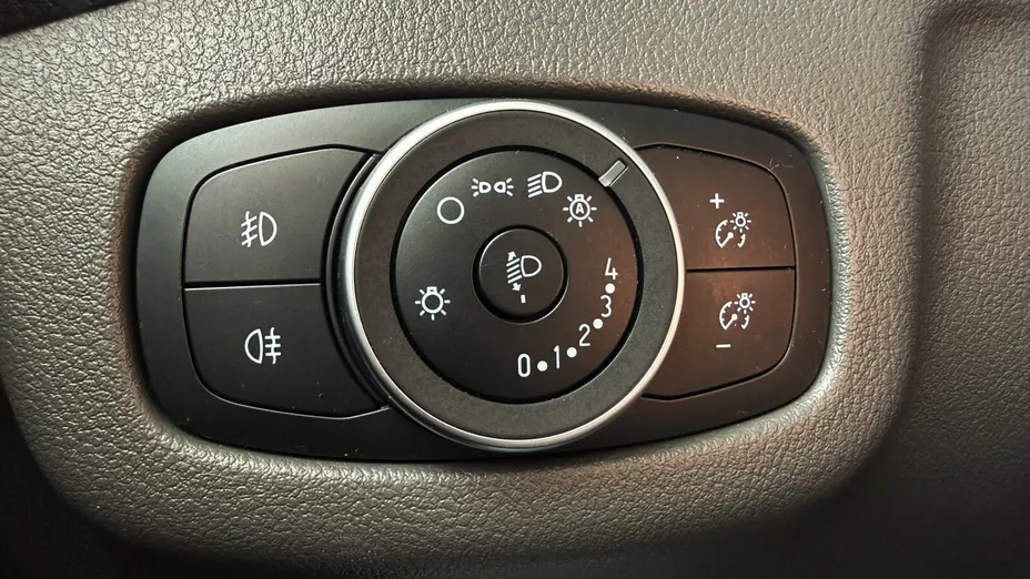 FORD Tourneo Connect Gr. Tourneo Connect 1.5 EcoBlue Trend PowerShift