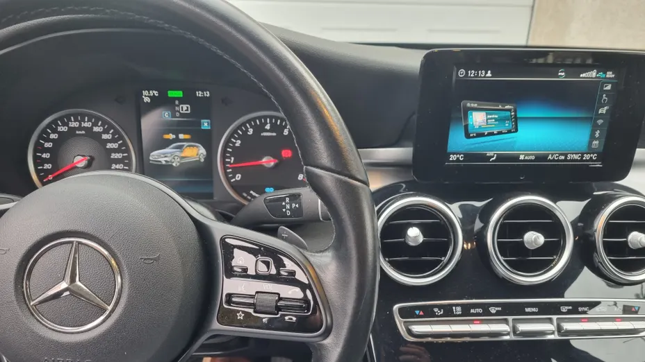 MERCEDES-BENZ C Klasa C 200 9G-TRONIC