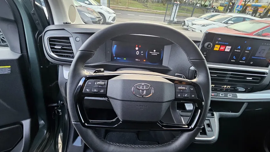 TOYOTA Proace Verso Proace Verso 2.0 D4-D Long Family aut