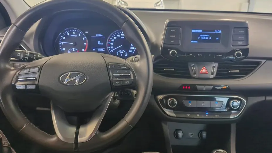 HYUNDAI i30 i30 1.5 DPI Classic +