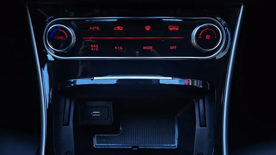 FORTHING T-Five T-Five 1.5 DVVT GDI DCT