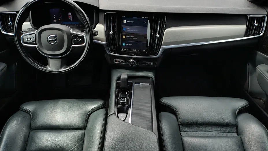 VOLVO V90 V90 CC B4 D AWD Plus aut