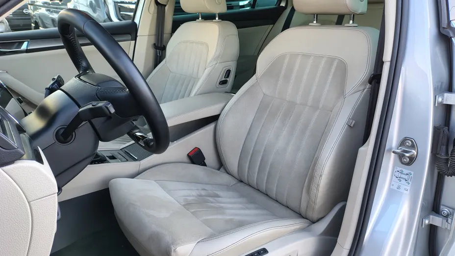 SKODA Superb Superb 2.0 TSI 4x4 Style DSG