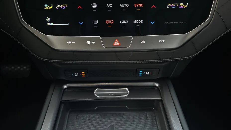 KGM / SSANGYONG Rexton Rexton 2.2 D Black Edition 4WD aut