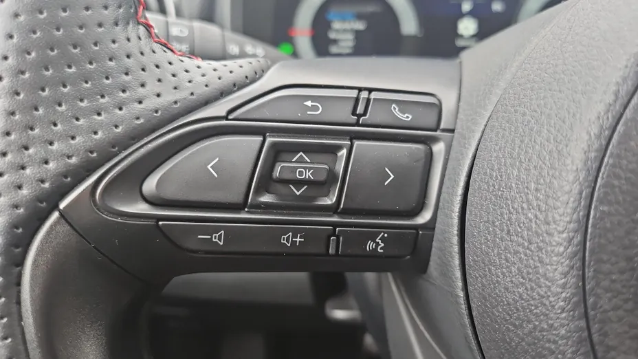 TOYOTA Yaris Yaris Hybrid 1.5 GR Sport