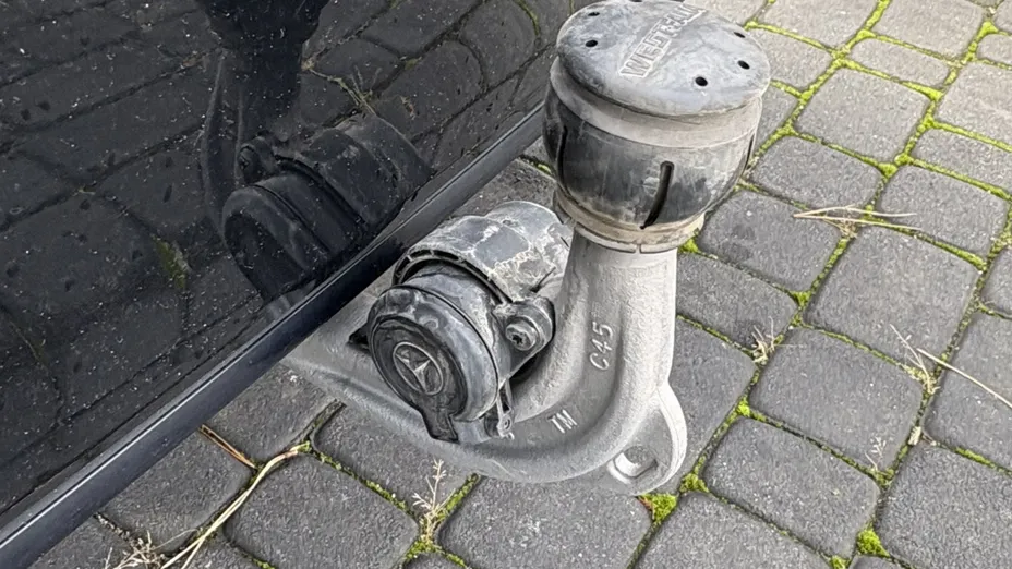 MERCEDES-BENZ A Klasa A 180 7G-DCT AMG Line