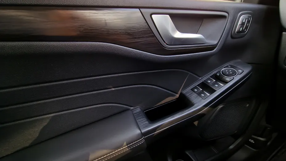 FORD Kuga Kuga 2.5 FHEV FWD Vignale