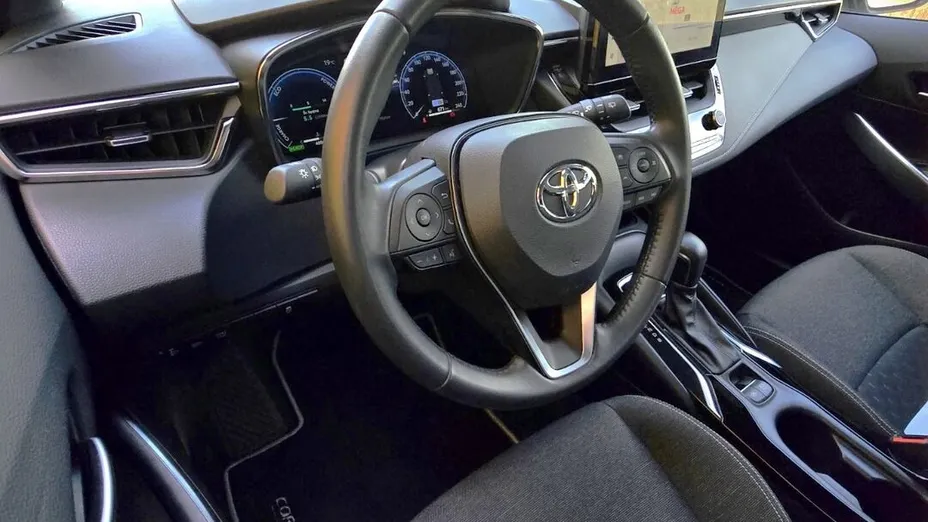 TOYOTA Corolla Corolla 1.8 Hybrid Comfort