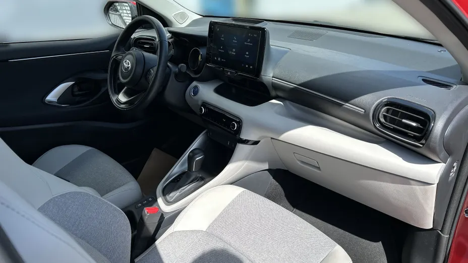 TOYOTA Yaris Yaris Hybrid 1.5 Executive
