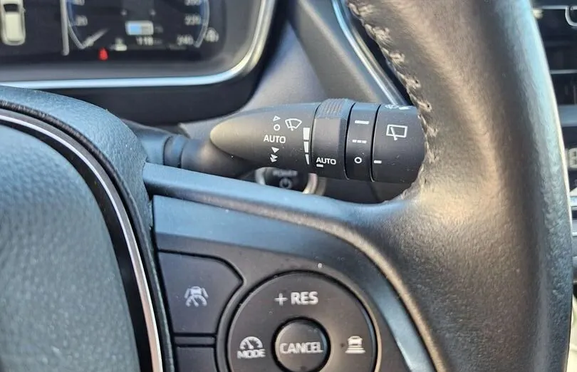 TOYOTA Corolla Corolla 1.8 Hybrid Comfort
